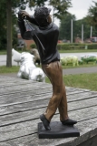 Golfer nach Abschlag klein, Bronze