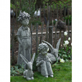 Der Kleine Prinz mit Schal © Antoine de Saint-Exupéry (Stein)