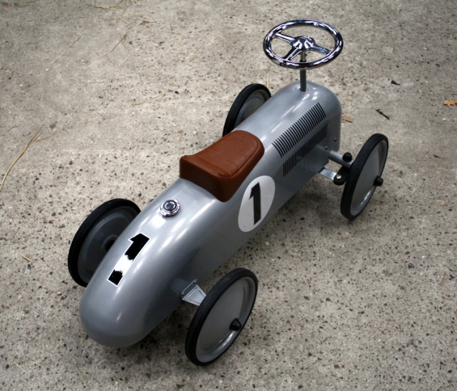 Rutscherfahrzeug 