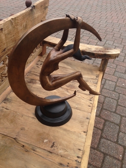 Mondmädchen, Bronze